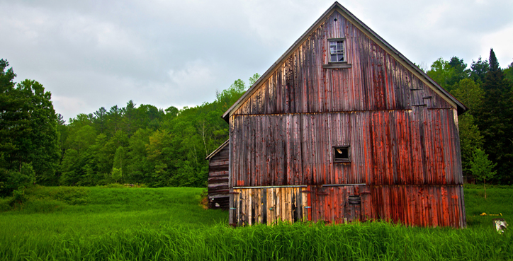 Vermont Barn on SR-14 by South Woodbury’s Sabin Pond