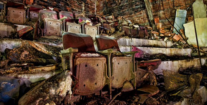 Palace Theater – Urban Exploration in Gary, Indiana