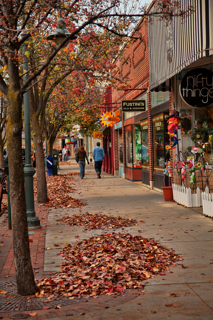 Traverse City, Michigan in the Fall along Front Street.